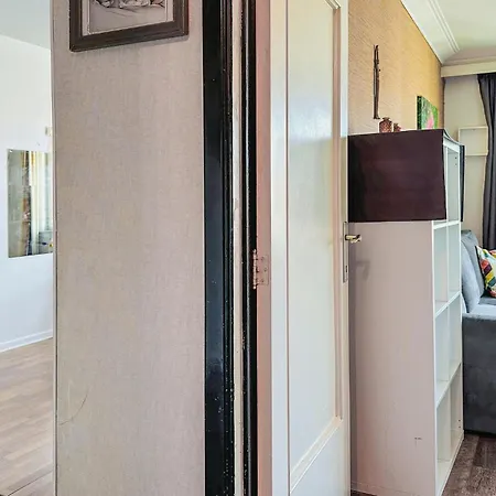 2 Bedroom Cozy In Apartamento Ostend