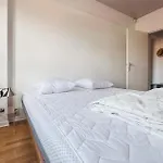 2 Bedroom Cozy In Apartment Ostende