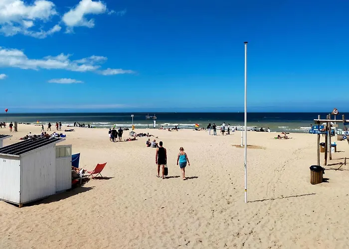 Apartamento 2 Bedroom Cozy In *